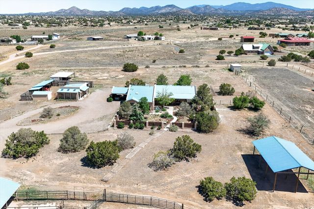 10 Blue Mesa Road, Santa Fe, NM 87508