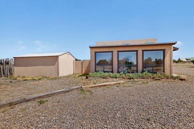 10 Blue Mesa Road, Santa Fe, NM 87508