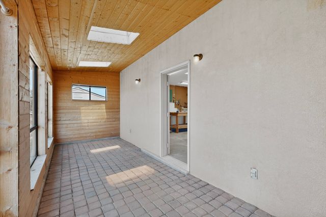 10 Blue Mesa Road, Santa Fe, NM 87508