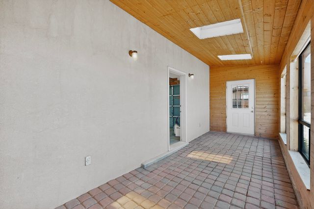 10 Blue Mesa Road, Santa Fe, NM 87508
