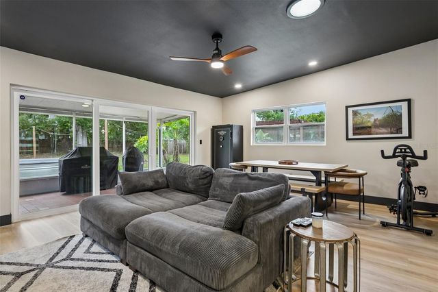 4901 TAYLOR STREET N, St Petersburg, FL 33714