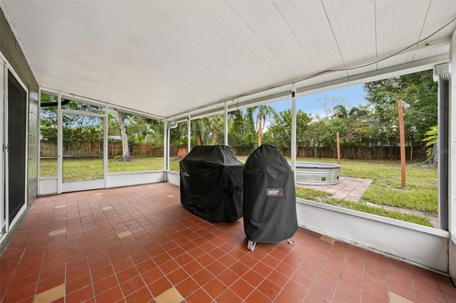 4901 TAYLOR STREET N, St Petersburg, FL 33714