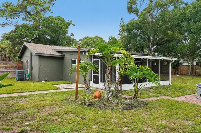 4901 TAYLOR STREET N, St Petersburg, FL 33714