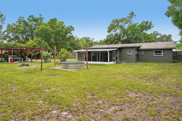 4901 TAYLOR STREET N, St Petersburg, FL 33714