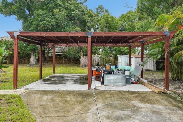 4901 TAYLOR STREET N, St Petersburg, FL 33714