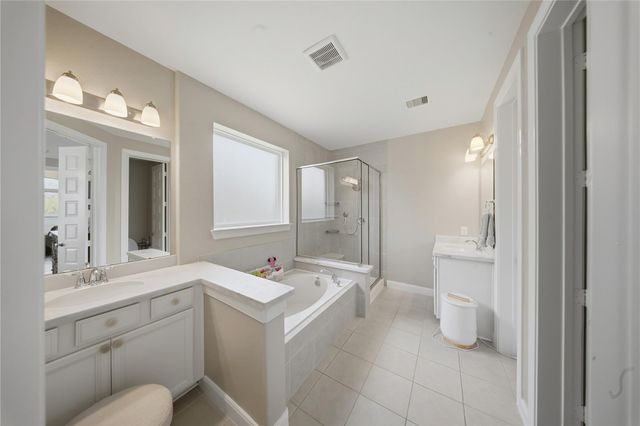 2203 Orono Landing Lane, Pearland, TX 77089