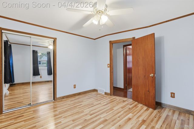 2911 Mott Avenue, Waterford Charter Township, MI 48328