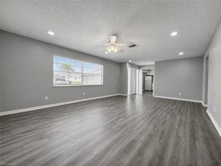 3509 SE 15th PL 3, Cape Coral, FL 33904