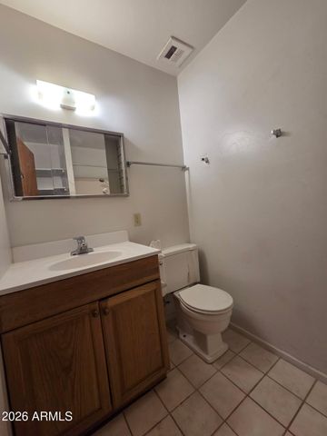 9439 N 6TH Avenue, Phoenix, AZ 85021