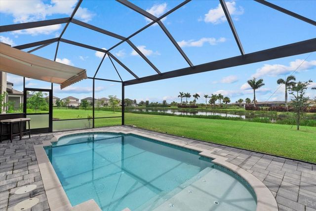 10117 MILKY WAY CIRCLE, Sarasota, FL 34241