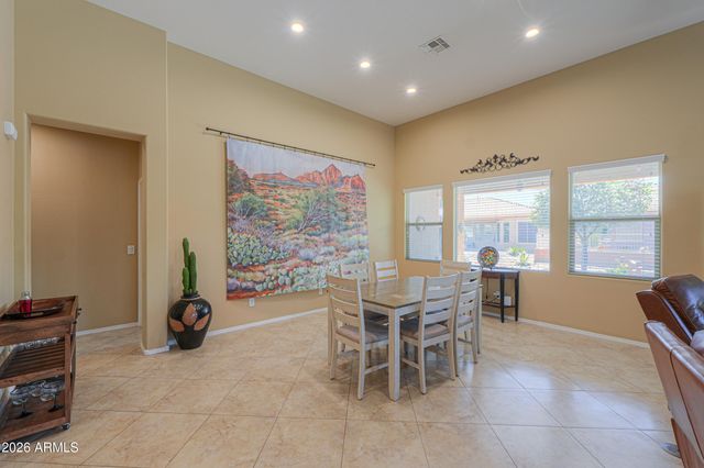 42709 W KINGFISHER Drive, Maricopa, AZ 85138