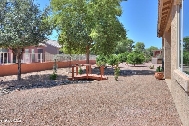 42709 W KINGFISHER Drive, Maricopa, AZ 85138