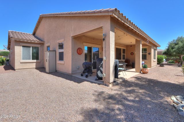 42709 W KINGFISHER Drive, Maricopa, AZ 85138