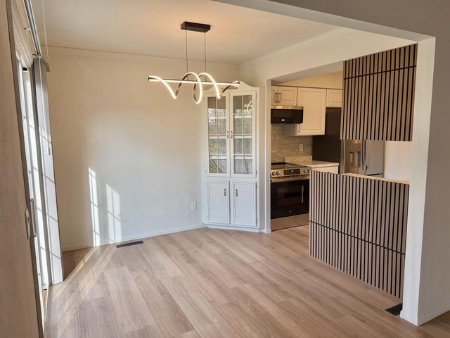 7472 Old Sauk Road, Madison, WI 53717