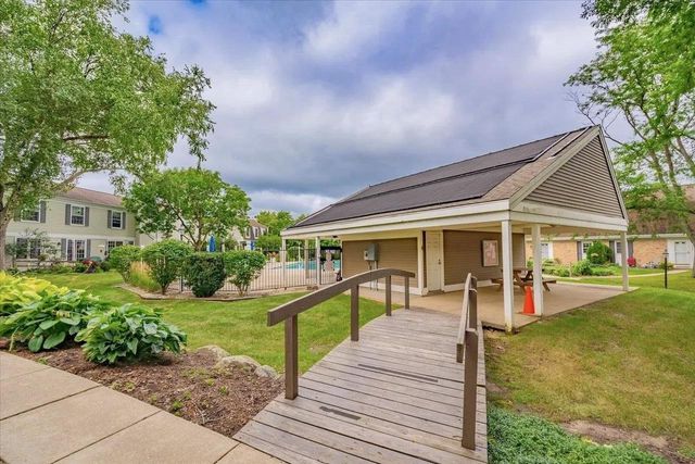 7472 Old Sauk Road, Madison, WI 53717