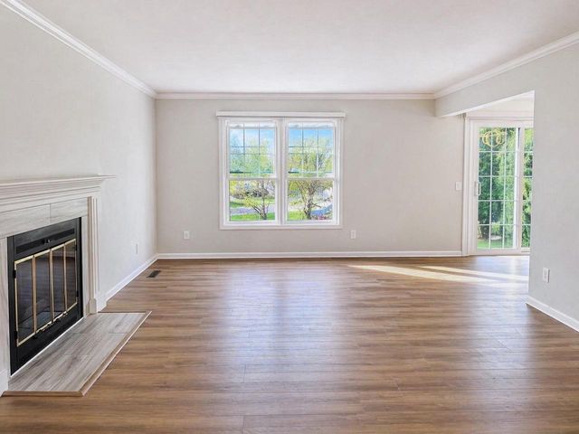 7472 Old Sauk Road, Madison, WI 53717