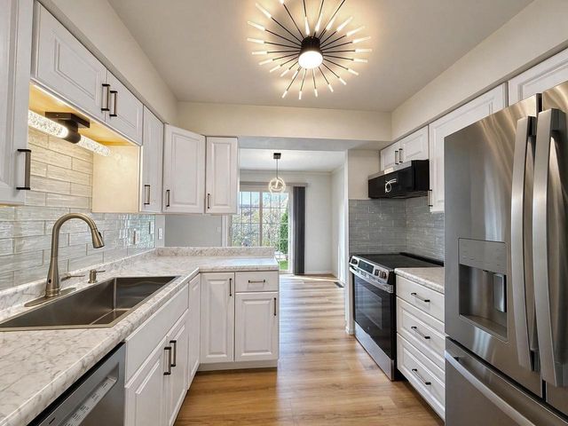 7472 Old Sauk Road, Madison, WI 53717