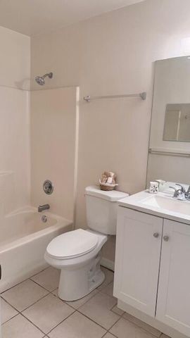 2836 Stoneway Lane C, Fort Pierce, FL 34982