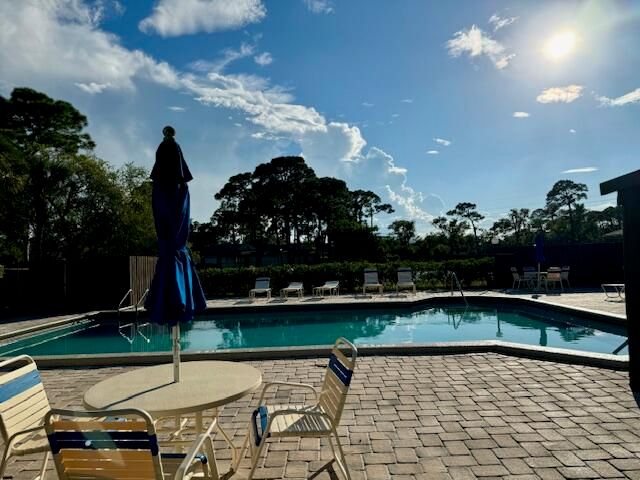 2836 Stoneway Lane C, Fort Pierce, FL 34982