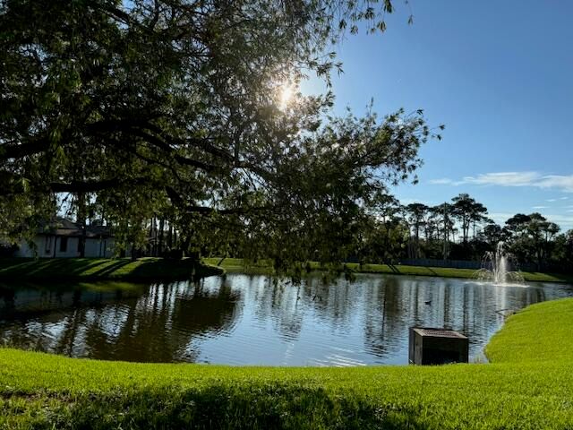 2836 Stoneway Lane C, Fort Pierce, FL 34982