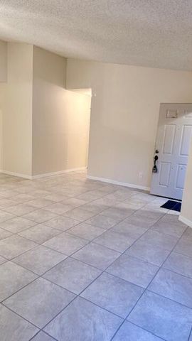 2836 Stoneway Lane C, Fort Pierce, FL 34982