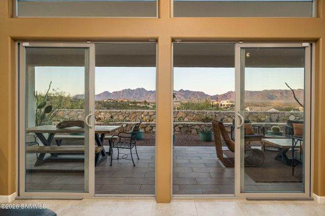 5657 Calle De Paradise, Las Cruces, NM 88011