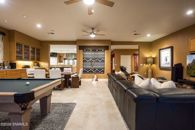 5657 Calle De Paradise, Las Cruces, NM 88011