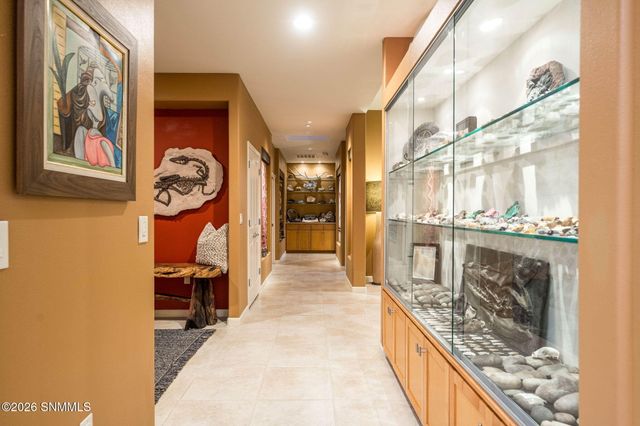 5657 Calle De Paradise, Las Cruces, NM 88011
