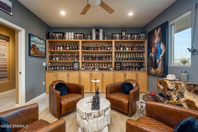 5657 Calle De Paradise, Las Cruces, NM 88011