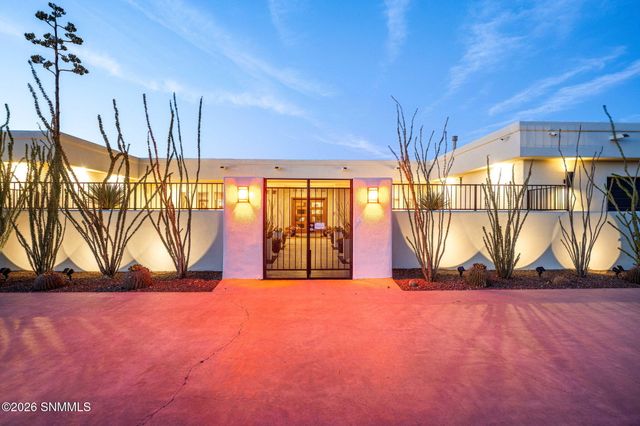 5657 Calle De Paradise, Las Cruces, NM 88011