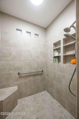 5657 Calle De Paradise, Las Cruces, NM 88011