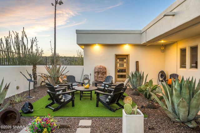 5657 Calle De Paradise, Las Cruces, NM 88011