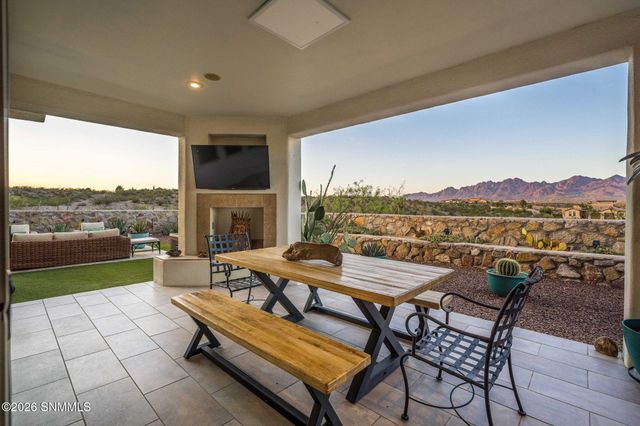 5657 Calle De Paradise, Las Cruces, NM 88011