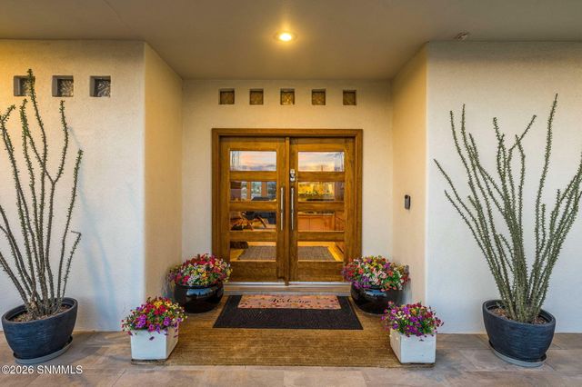 5657 Calle De Paradise, Las Cruces, NM 88011