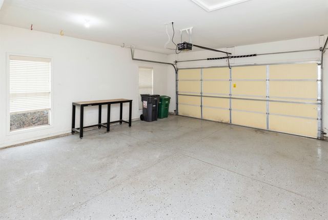 2406 NE Oak Drive 3, Ankeny, IA 50021