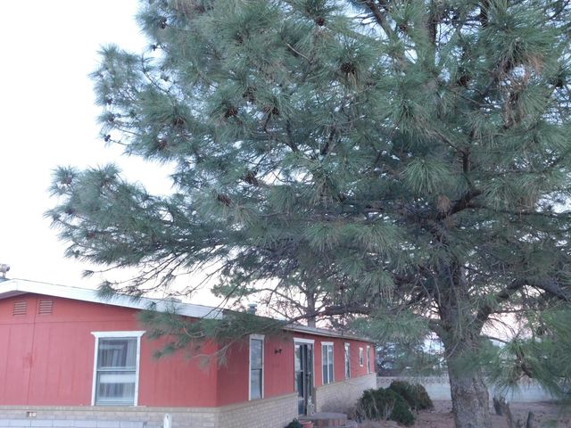 169 E Church Street, Edgewood, NM 87015