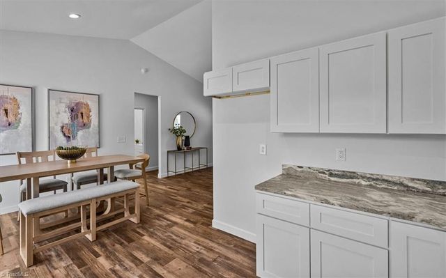 421 E Raleigh Avenue, Liberty, NC 27298