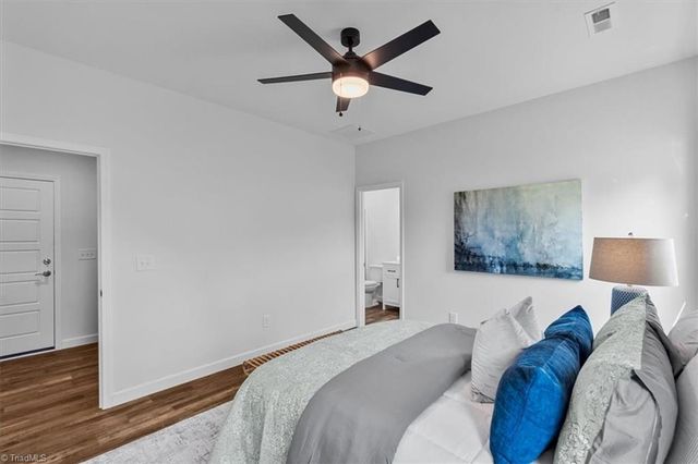 421 E Raleigh Avenue, Liberty, NC 27298