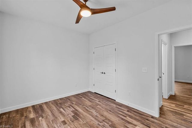 421 E Raleigh Avenue, Liberty, NC 27298