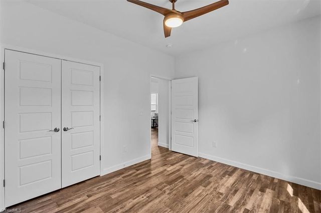 421 E Raleigh Avenue, Liberty, NC 27298