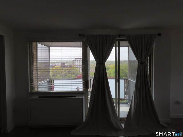 1 Strawberry Hill Court 6C, Stamford, CT 06902