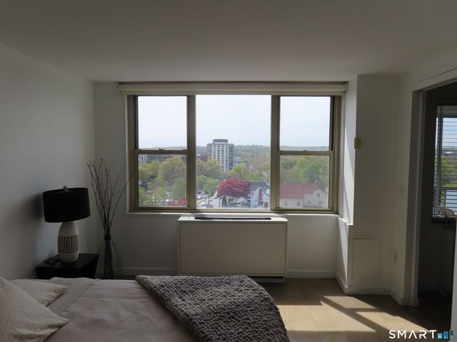 1 Strawberry Hill Court 6C, Stamford, CT 06902
