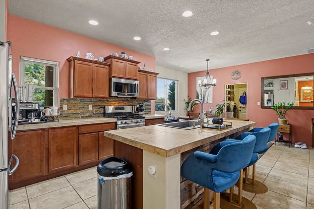 43 Canto Del Pajaro, Santa Fe, NM 87508