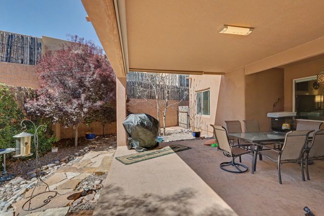 43 Canto Del Pajaro, Santa Fe, NM 87508