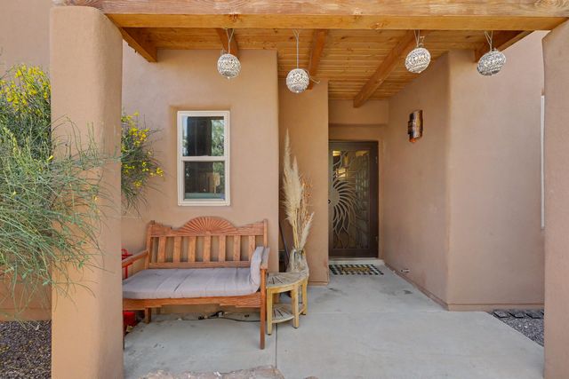 43 Canto Del Pajaro, Santa Fe, NM 87508