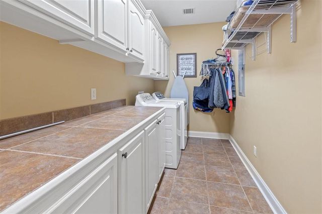 2419 Tay Tay Drive, Lake Charles, LA 70611