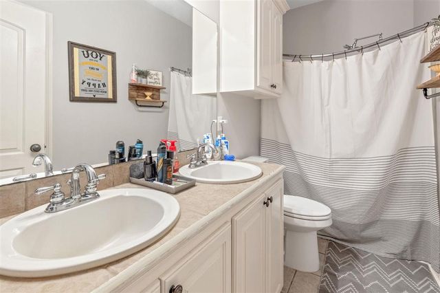 2419 Tay Tay Drive, Lake Charles, LA 70611