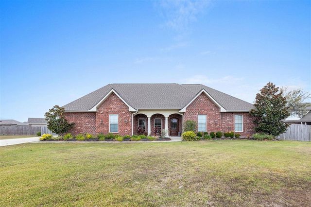 2419 Tay Tay Drive, Lake Charles, LA 70611