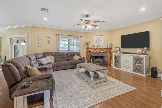 2419 Tay Tay Drive, Lake Charles, LA 70611