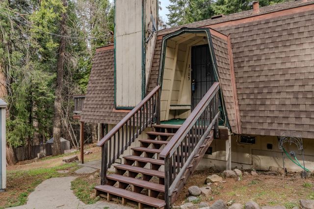 3105 Ridgecrest Way, Pollock Pines, CA 95726
